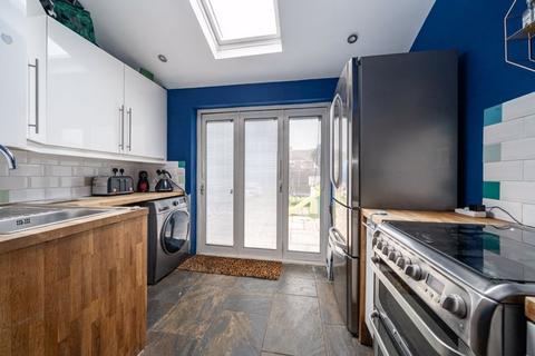 19 Adstone Road, Caddington, Luton, LU1 4JF