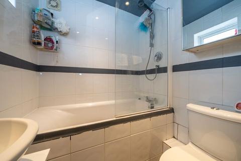 19 Adstone Road, Caddington, Luton, LU1 4JF