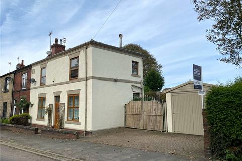 3 bedroom end of terrace house for sale, Bury & Rochdale Old Road, Bury, Greater Manchester, BL9