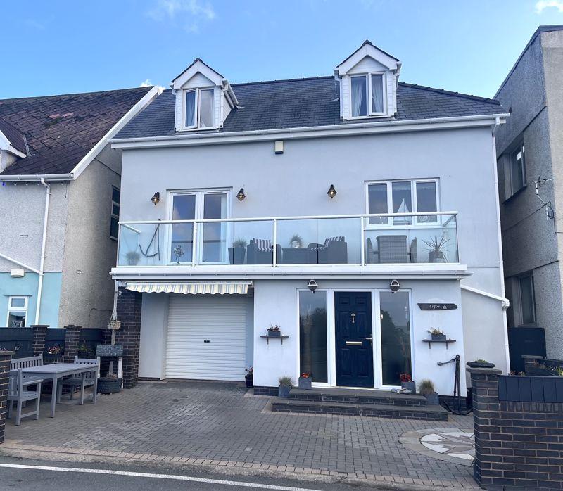 Promenade, Llanfairfechan 3 bed detached house for sale £385,000