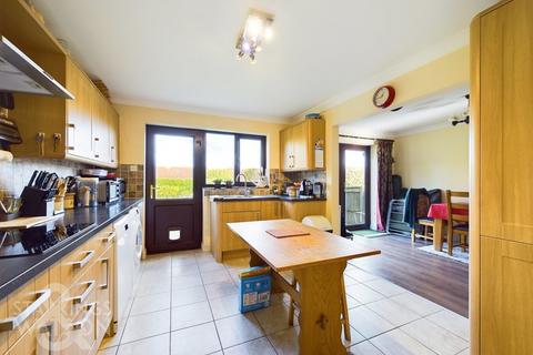 4 bedroom detached house for sale, Breydon Drive North, Old Costessey, Norwich