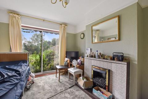 3 bedroom semi-detached house for sale - Jubilee Drive, Ruislip