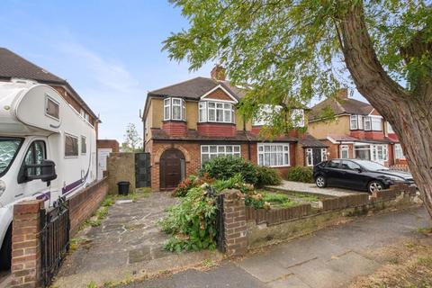 112 Jubilee Drive, Ruislip, HA4 0PU