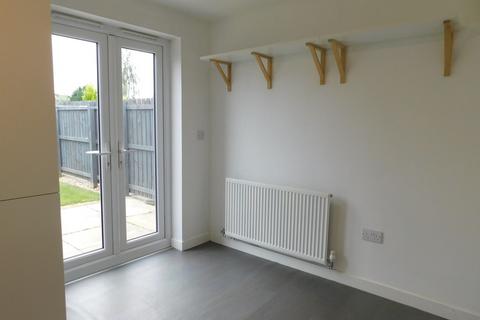 3 bedroom end of terrace house to rent, Whitehouse Gardens, Gorebridge