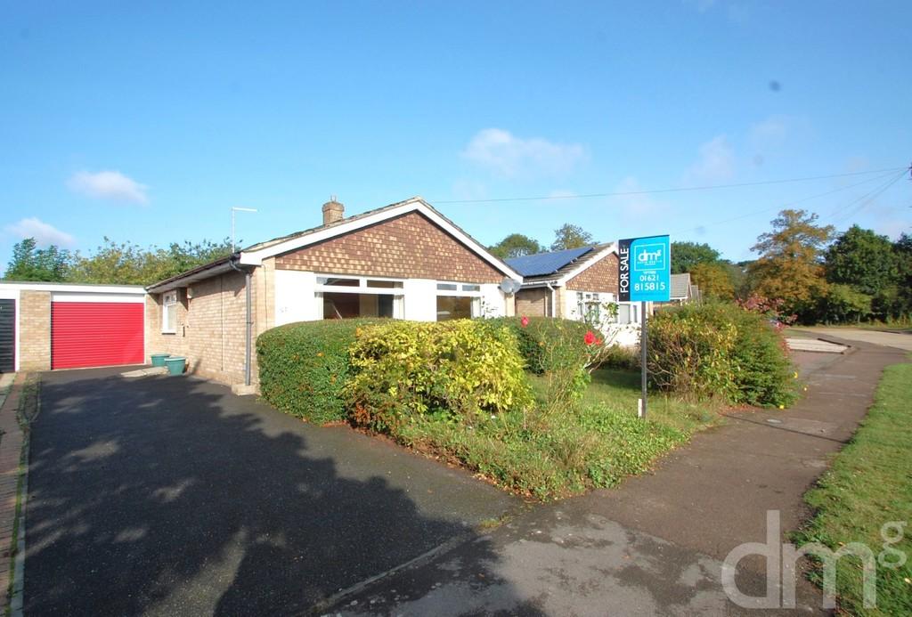 Glebe Road, Tiptree 3 bed detached bungalow for sale £400,000