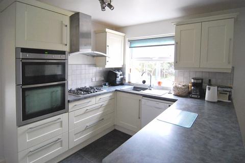 4 bedroom detached house for sale, Gambier Parry Gardens, Longford, Gloucester