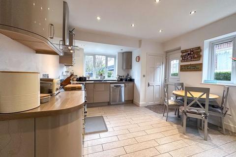 276 Congleton Road, Talke, Stoke-on-trent, ST7 1LW