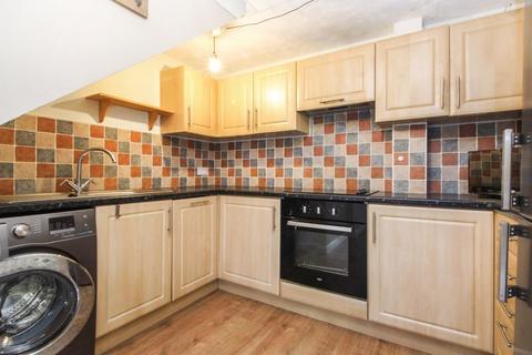 2 bedroom terraced house for sale, Sunderland Close, Bedford MK44