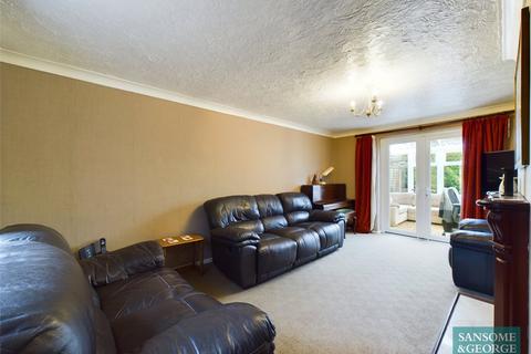 3 bedroom semi-detached house for sale, Reading Road, Burghfield Common, Reading, Berkshire, RG7