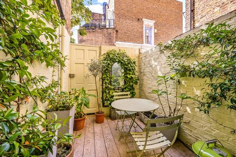4 bedroom house to rent - Gordon Place, London