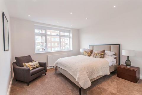 4 bedroom townhouse to rent - Belsize Road, London NW6