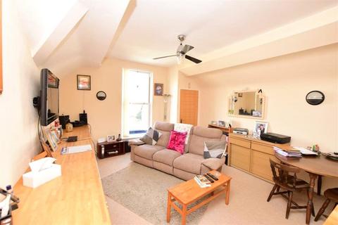 1 bedroom flat for sale - Penkett Road, Wallasey, Merseyside, CH45