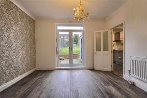 3 bedroom semi-detached house to rent, Colchester Road, Stockton-on-Tees