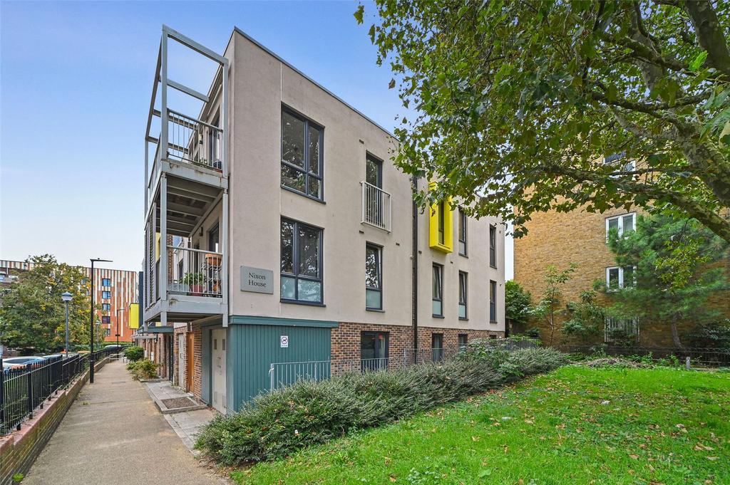 Nixon House E9