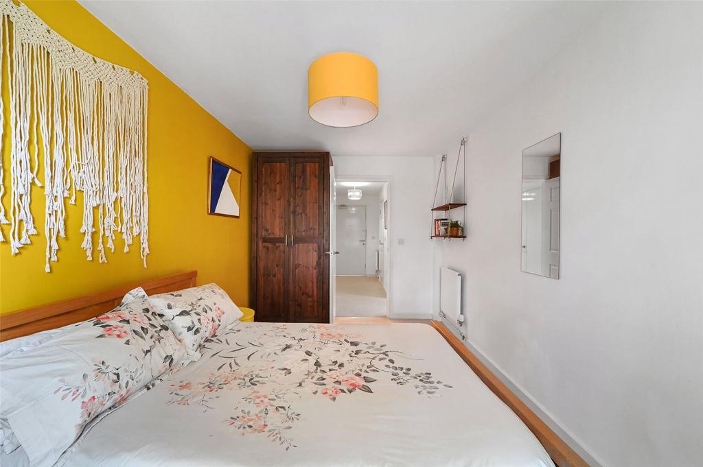 Nixon House E9