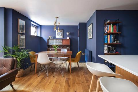 Flat 6, 27 Wheler Street, London, E1 6ND