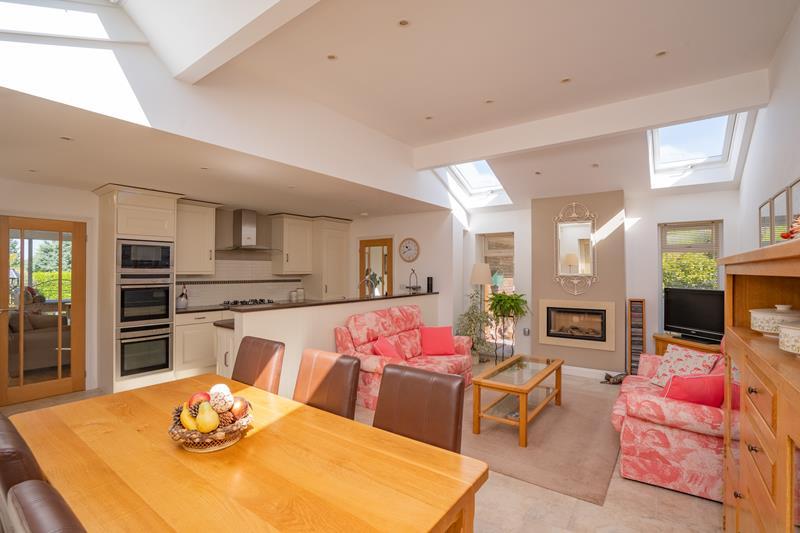 The Walled Garden, Horse Lane... 2 bed bungalow £615,000