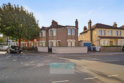 2 Burdett Road, Croydon, CR0 2HH