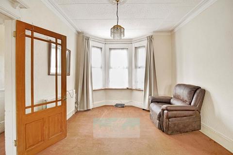 2 Burdett Road, Croydon, CR0 2HH