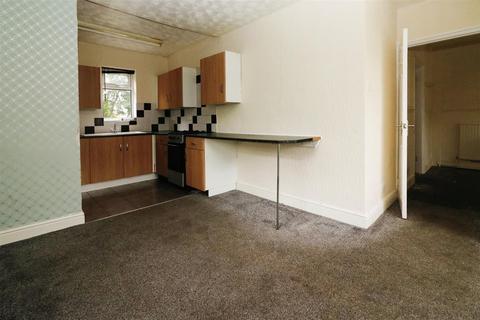 3 bedroom semi-detached house for sale - Kilnhurst Road, Rawmarsh, Rotherham