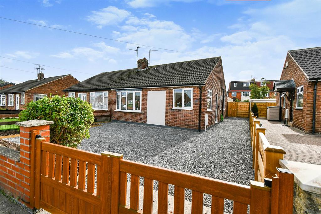 Shelley Grove, Rawcliffe 3 bed semidetached bungalow for sale £350,000