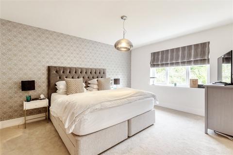 5 bedroom detached house for sale, Harvest Close, Garforth, Leeds