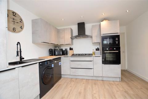2 bedroom terraced house for sale, Springbank Close, Farsley, Pudsey, West Yorkshire
