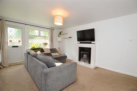 2 bedroom terraced house for sale, Springbank Close, Farsley, Pudsey, West Yorkshire