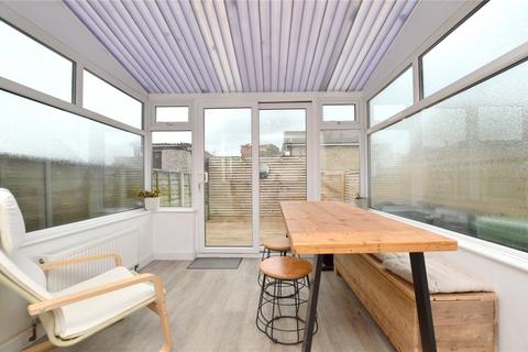16 Springbank Close, Farsley, Pudsey, LS28 5EW