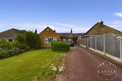 3 bedroom detached bungalow for sale - Middlefield Lane, Hinckley