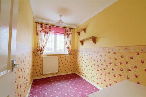 1 Lema Close, Nottingham, NG6 9JJ