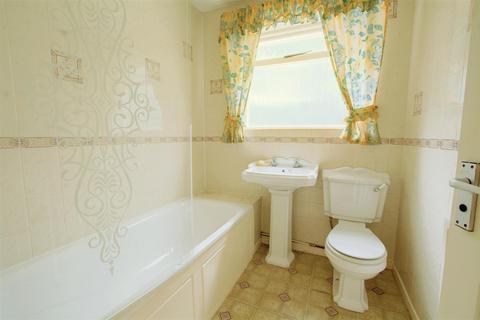 1 Lema Close, Nottingham, NG6 9JJ