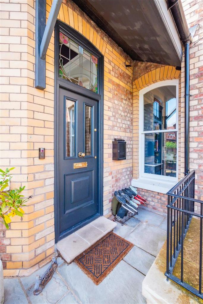 Private Entrance