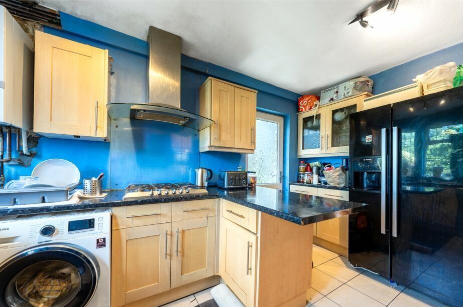 Elmgate Gardens, Edgware 3 bed house for sale £799,950