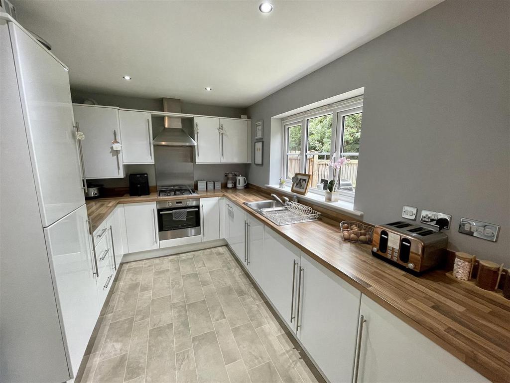 Kitchen / Diner