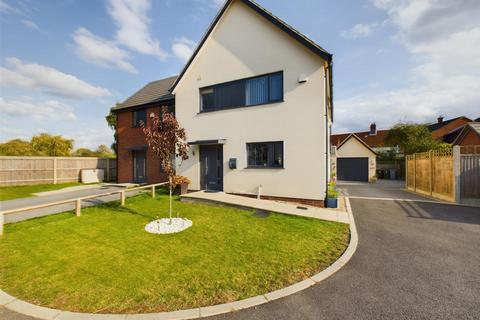 6 Bridge Close, Great Witchingham, Norwich, NR9 5TE