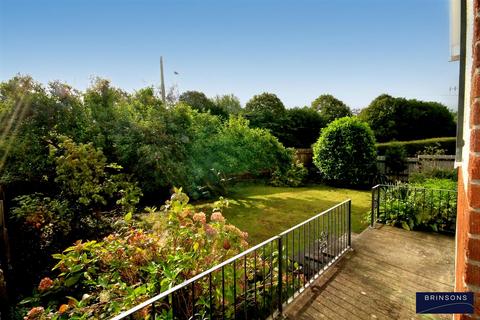 3 bedroom detached bungalow for sale, The Avenue, Ystrad Mynach, Hengoed