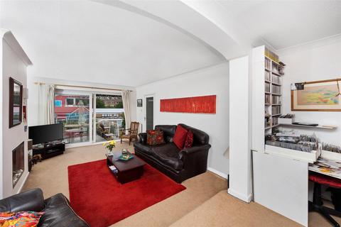 40 Bankside, Brighton, BN1 5GN