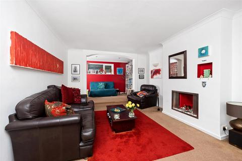 40 Bankside, Brighton, BN1 5GN