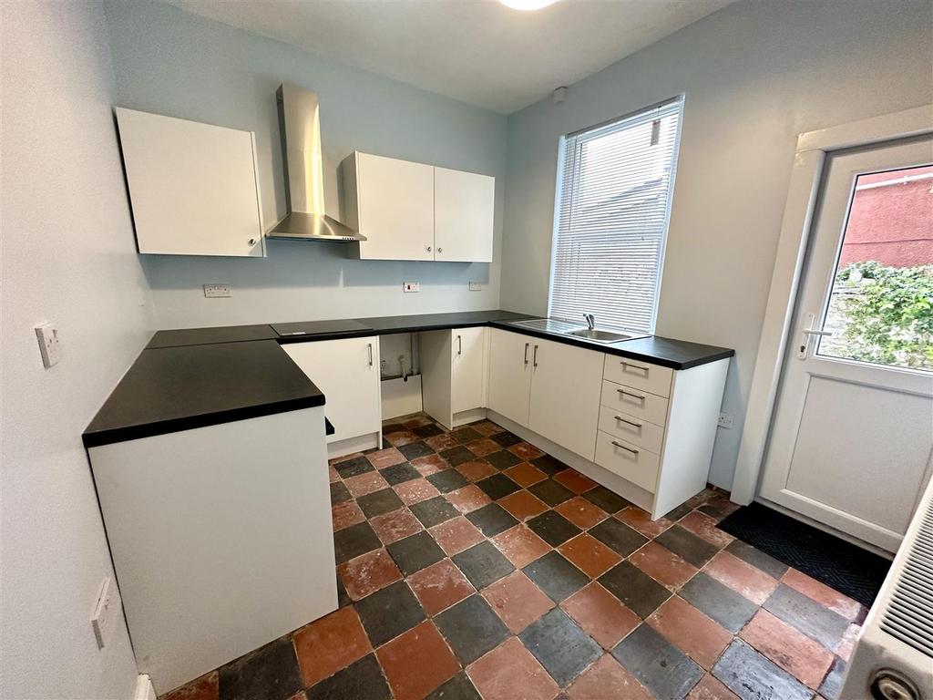Woodlands Road, Barry 2 bed terraced house for sale £175,000