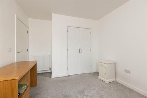 106 Kestrel Way, Perth, PH1 5FT