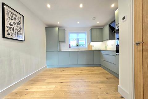 3 bedroom semi-detached house for sale, Brooks Avenue, Holsworthy, Devon, EX22