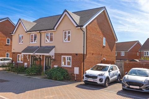 2 Geranium Drive, Worthing, BN13 3WQ