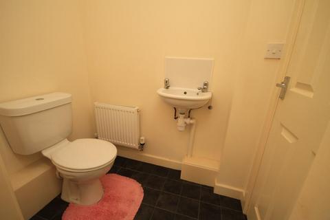 19 Crag View, Bradford, BD10 9HB