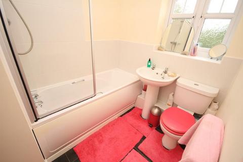 19 Crag View, Bradford, BD10 9HB