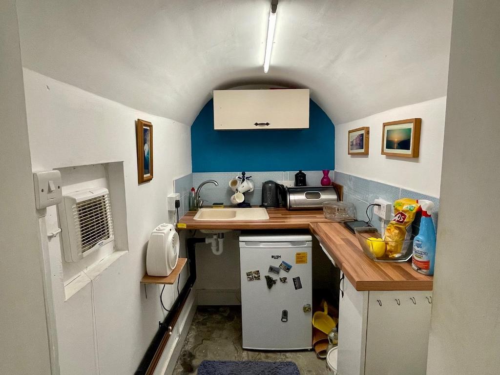 Kitchenette