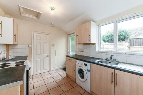 3 bedroom semi-detached house for sale - Pound Farm Road, Chichester
