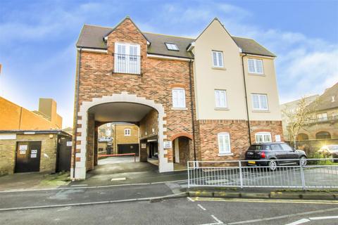 1 bedroom apartment for sale, William Hunter Way, Brentwood