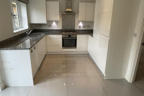 1 Delfin Way, Upper Rissington, Cheltenham, GL54 2GU