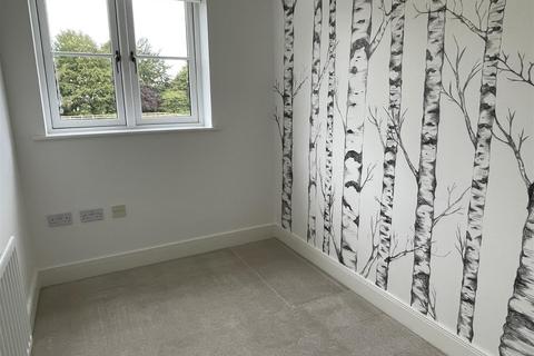 1 Delfin Way, Upper Rissington, Cheltenham, GL54 2GU